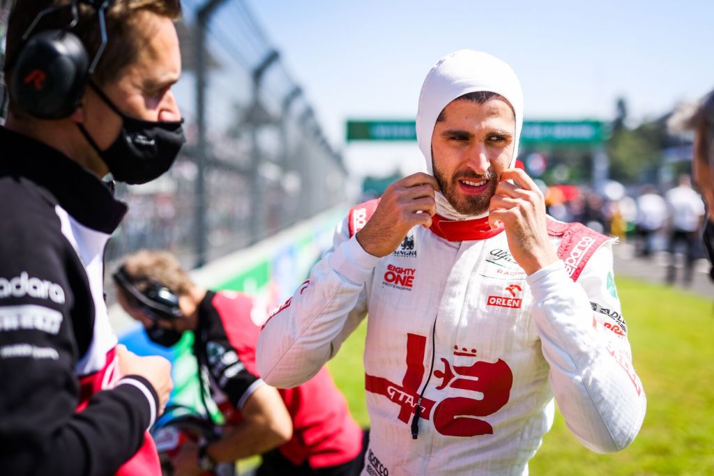 ANTONIO GIOVINAZZI; FÓRMULA 1; ALFA ROMEO;